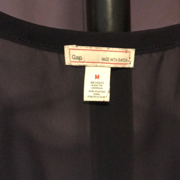 Gap shirt - Picture 2 of 3